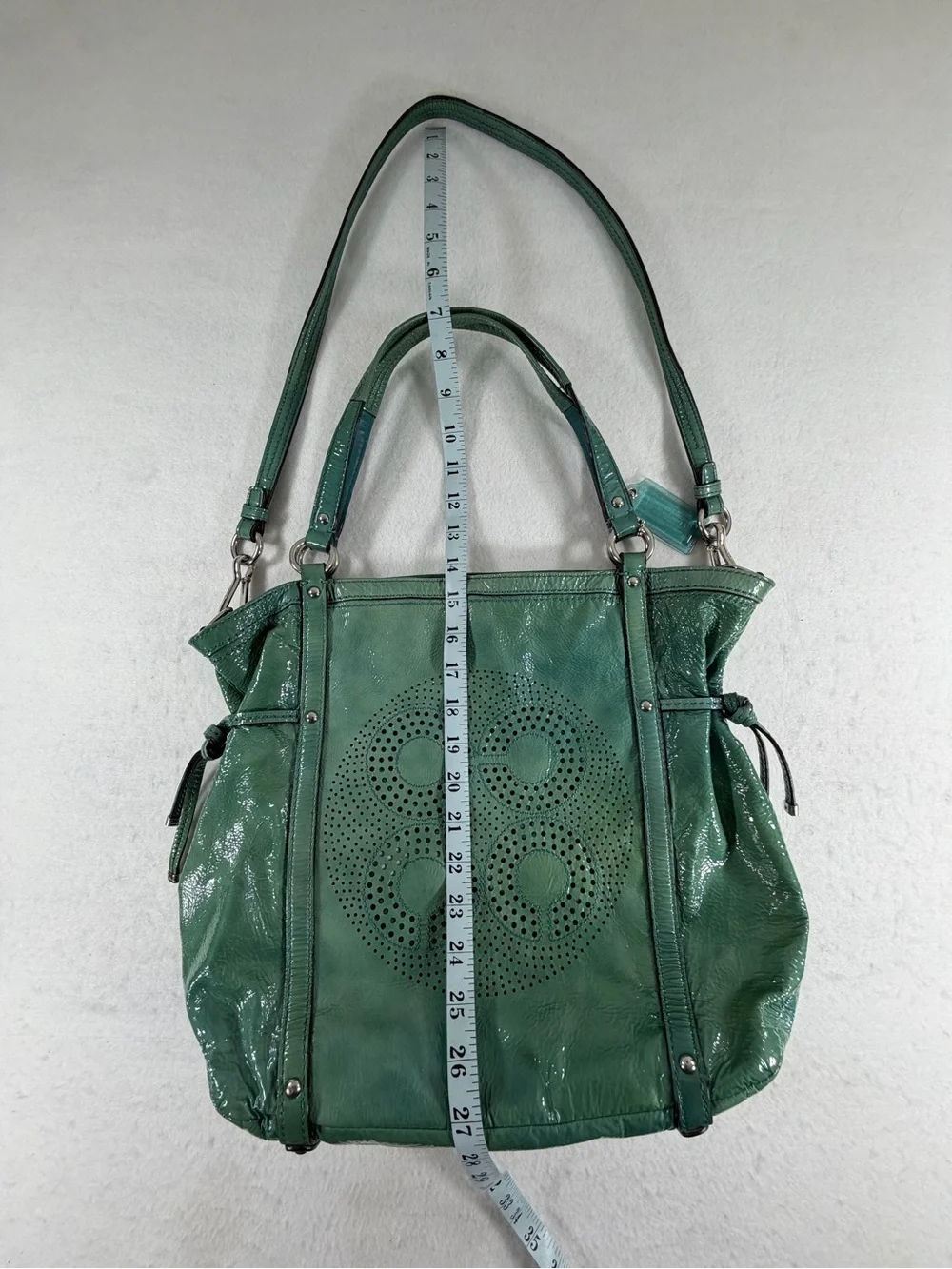 Coach F19569 Seafoam Green Large Patent Leather Tote Perforated Logo - Picture 6 of 10